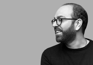 Explore bold Italian design that redefines interiors: from timeless storage systems to iconic bookshelves and luxury home accessories. Shop now on ShopDecor®.