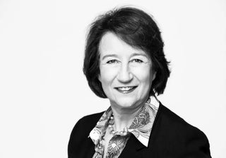 Dive into the world of Luisa Battaglia's furniture designs, where every piece is a blend of elegance, and modern sophistication Buy now on SHOPDECOR®