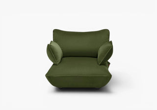 Create flexible living spaces with modular sofas, loveseats and seating elements designed for comfort, versatility and modern interiors. Shop the look on ShopDecor®