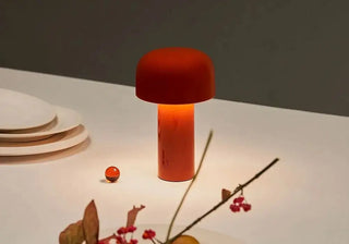 Discover the Bellhop family by Barber & Osgerby, evolving from portable light to wall and pendant designs with a distinctive modern identity. Get it on ShopDecor®