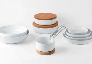 Experience modern Italian design in your kitchen with KnIndustrie - Cookware: discover brand new glass pots, pans, and casseroles. Buy now on SHOPDECOR®