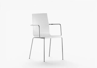 Create elegant dining and hospitality interiors with the Pedrali Kuadra collection, where minimalist design meets everyday comfort. ShopDecor®: available now.