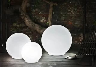 Discover Serralunga designer lighting: floor, pendant & RGB outdoor lamps for timeless, weatherproof elegance in any space. Buy now on SHOPDECOR®