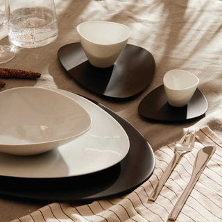 Alessi FM10/77 Colombina Collection small saucer white - Buy now on ShopDecor - Discover the best products by ALESSI design