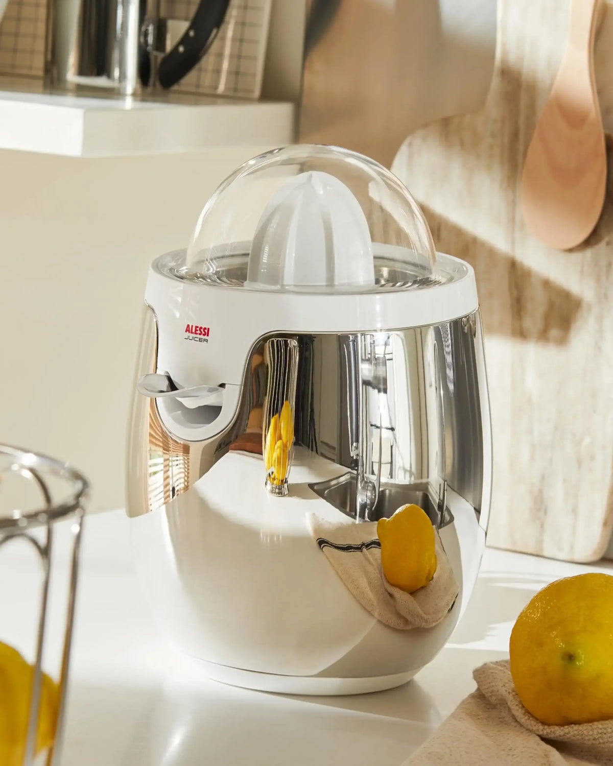 Alessi SG63 electric citrus-squeezer