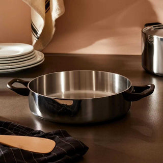 Alessi 90102/24 La Cintura di Orione low casserole with two handles diam.24 cm. - Buy now on ShopDecor - Discover the best products by ALESSI design