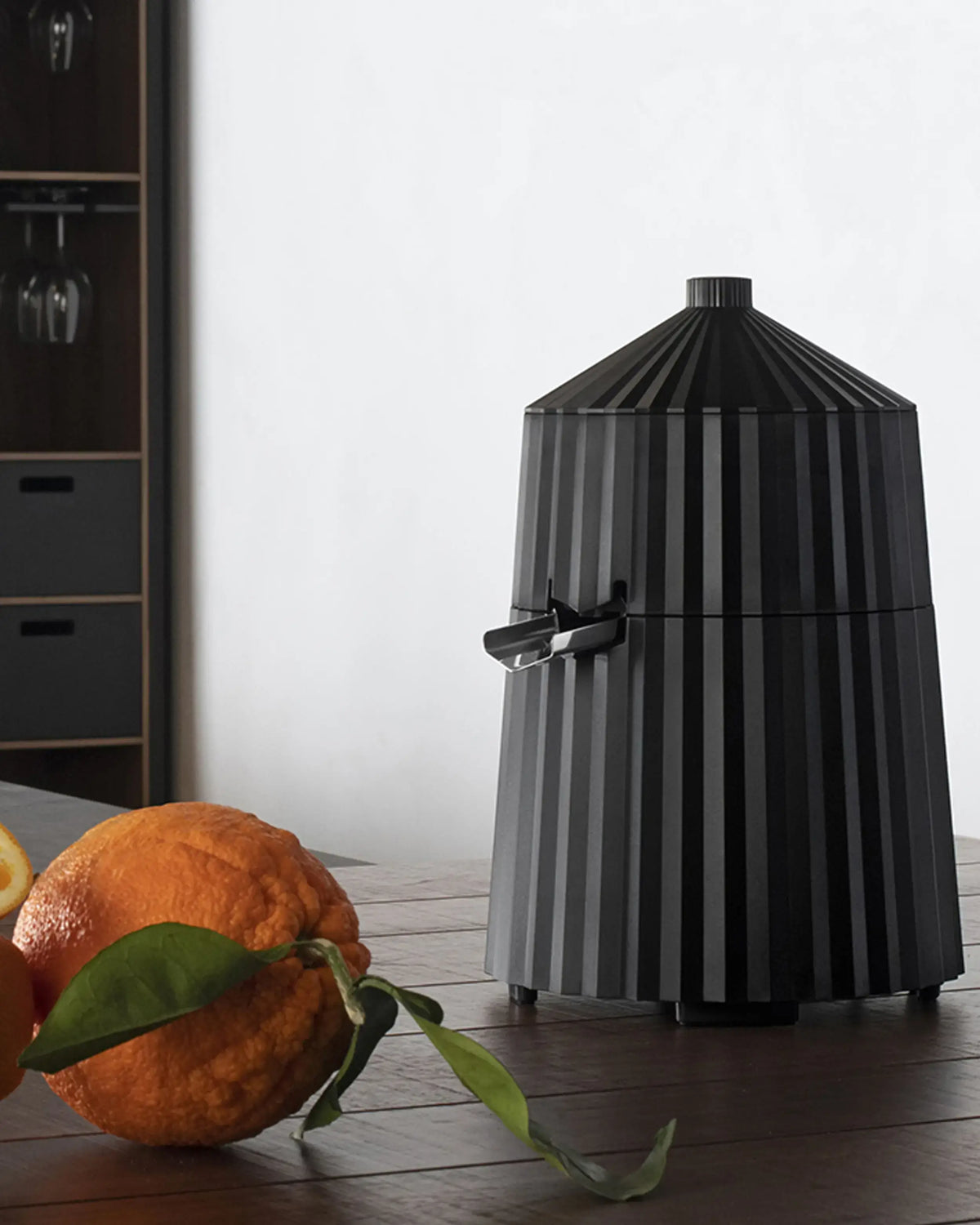Alessi MDL07 Plissè electric citrus-squeezer