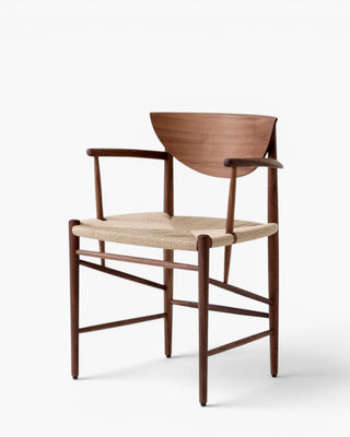 &Tradition Drawn HM4 chair with armrests &Tradition Walnut - Buy now on ShopDecor - Discover the best products by &TRADITION design