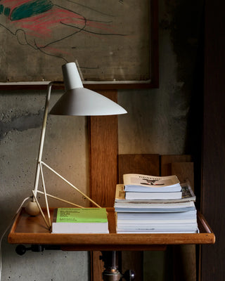 &Tradition Tripod HM9 table lamp - Buy now on ShopDecor - Discover the best products by &TRADITION design