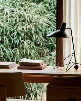 &Tradition Tripod HM9 table lamp - Buy now on ShopDecor - Discover the best products by &TRADITION design