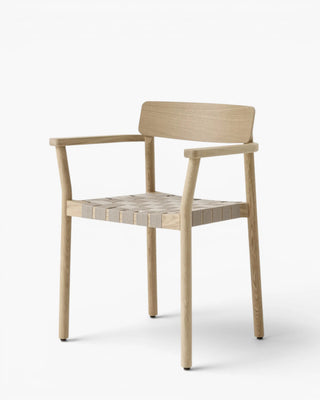 &Tradition Betty TK9 chair with armrests and webbed seat &Tradition Oak - Buy now on ShopDecor - Discover the best products by &TRADITION design