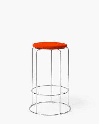 &Tradition Wire stool in stainless steel with magnetic upholstered cushion