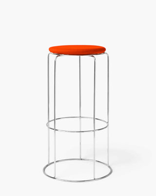 &Tradition Wire stool in stainless steel with magnetic upholstered cushion