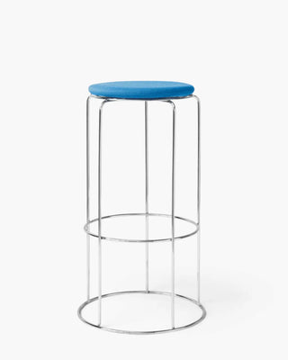 &Tradition Wire stool in stainless steel with magnetic upholstered cushion