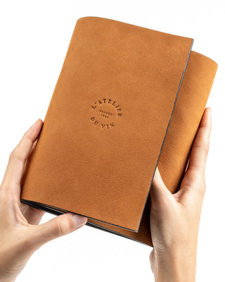 L'Atelier Du Vin Oeno Motion Nomad corkscrew in leather pouch - Buy now on ShopDecor - Discover the best products by L'ATELIER DU VIN design