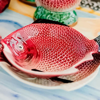Bordallo Pinheiro Fish deep plate 24x21 cm. - Buy now on ShopDecor - Discover the best products by BORDALLO PINHEIRO design