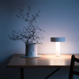 Davide Groppi PopUp table lamp with audio speaker matt white - Buy now on ShopDecor - Discover the best products by DAVIDE GROPPI design