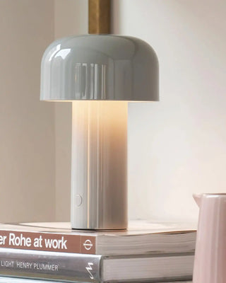 Lámpara de mesa portátil Flos Bellhop Unplugged LED