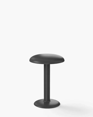 Flos Gustave Residential LED ポータブルテーブルランプ