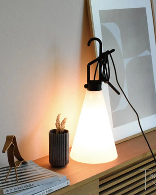 Flos Mayday Tischleuchte
