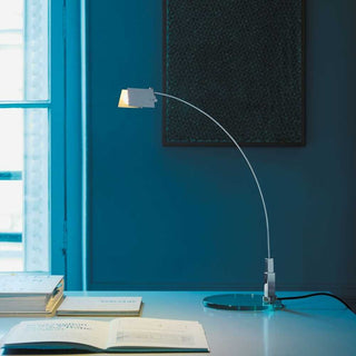 FontanaArte Falena chrome table light by Alvaro Siza - Buy now on ShopDecor - Discover the best products by FONTANAARTE design