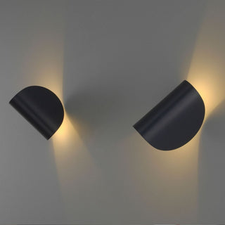 FontanaArte Io LED wall lamp Metallo by Claesson Koivisto Rune - Buy now on ShopDecor - Discover the best products by FONTANAARTE design