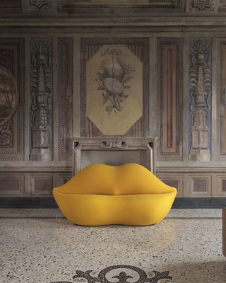 Gufram Bocca Unlimited sofa with upholstery in bouclé wool - Buy now on ShopDecor - Discover the best products by GUFRAM design