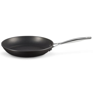 Le Creuset Toughened Non-Stick shallow frying pan 26 cm - Buy now on ShopDecor - Discover the best products by LECREUSET design