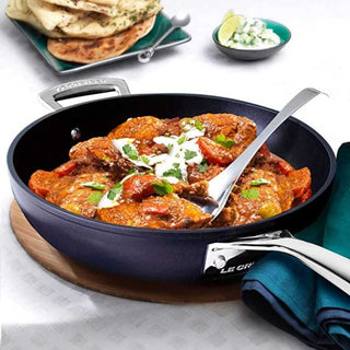 Le Creuset Toughened Non-Stick wok - Buy now on ShopDecor - Discover the best products by LE CREUSET design