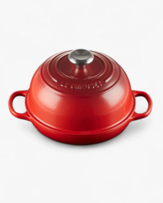 Le Creuset Cast Iron bread oven diam. 24 cm. Le Creuset Cerise - Buy now on ShopDecor - Discover the best products by LE CREUSET design