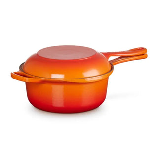 Le Creuset Signature cast iron 2 in 1 saucepan diam. 22 cm. Le Creuset Volcanic - Buy now on ShopDecor - Discover the best products by LE CREUSET design