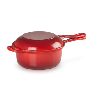 Le Creuset Signature cast iron 2 in 1 saucepan diam. 22 cm. Le Creuset Cerise - Buy now on ShopDecor - Discover the best products by LE CREUSET design
