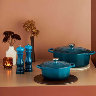 Le Creuset Signature cast iron oval casserole - Buy now on ShopDecor - Discover the best products by LE CREUSET design