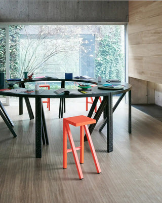 Magis Bureaurama aluminium curved high table - Buy now on ShopDecor - Discover the best products by MAGIS design