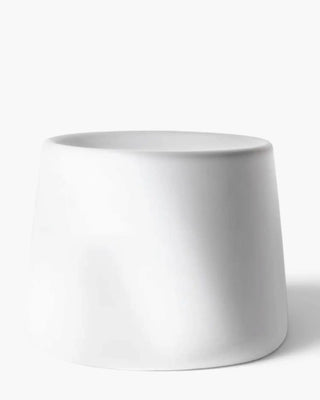 Magis Tubby polyethylene plant pot/pot holder