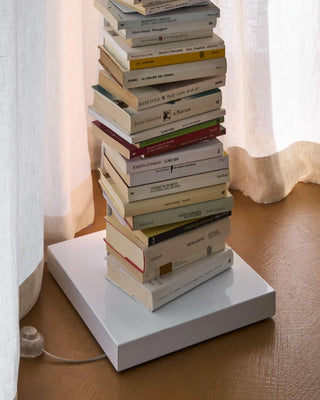 Opinion Ciatti Ptolomeo Luce vertical bookcase with LED lighting - Buy now on ShopDecor - Discover the best products by OPINION CIATTI design