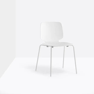 Pedrali Babila 2730 chair with white steel legs and tecnopolymer shell