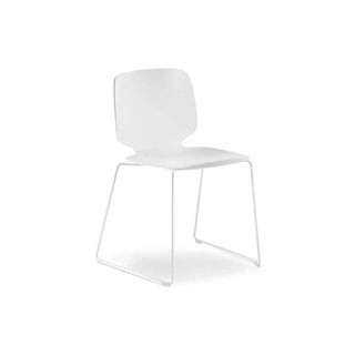 Pedrali Babila 2740 chair with steel sled base and technopolymer shell