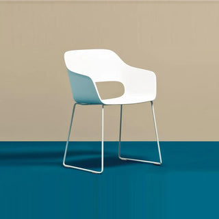 Pedrali Babila 2745 armchair with steel sled base and technopolymer shell