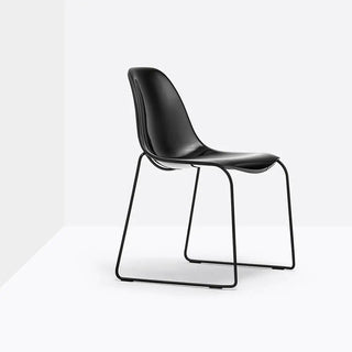 Pedrali Day Dream 401 chair with steel sled base and polycarbonate seat