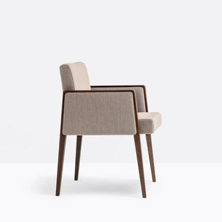 Pedrali Jil 525 upholstered armchair with oak wood frame - Buy now on ShopDecor - Discover the best products by PEDRALI design