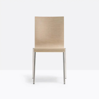 Pedrali Kuadra 1321 chair with oak shell and square steel frame