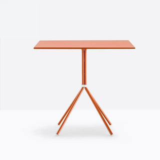 Pedrali Nolita 5454 steel table with 4-spokes base