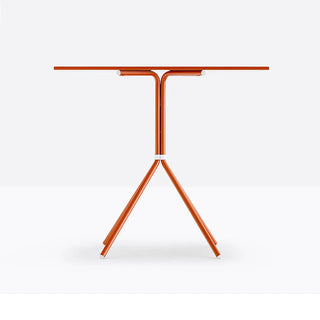 Pedrali Nolita 5454 steel table with 4-spokes base