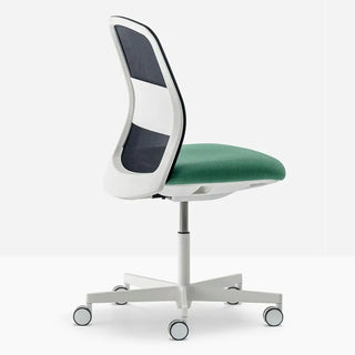 Pedrali Polar 3770 padded swivel chair with mesh backrest - Buy now on ShopDecor - Discover the best products by PEDRALI design