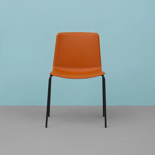 Pedrali Tweet 890 chair with polypropylene shell and steel legs