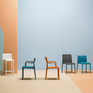 Pedrali Volt 670 polypropylene chair