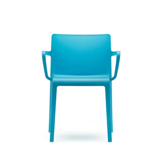 Pedrali Volt 675 polypropylene chair with armrests for outdoor use Pedrali Blue BL - Buy now on ShopDecor - Discover the best products by PEDRALI design