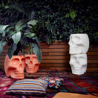 Qeeboo Mexico stool and sidetable in the shape of a skull metal finish - Buy now on ShopDecor - Discover the best products by QEEBOO design