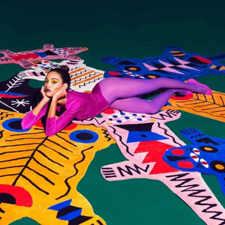 Qeeboo Oggian Italienischer Tiger Teppich